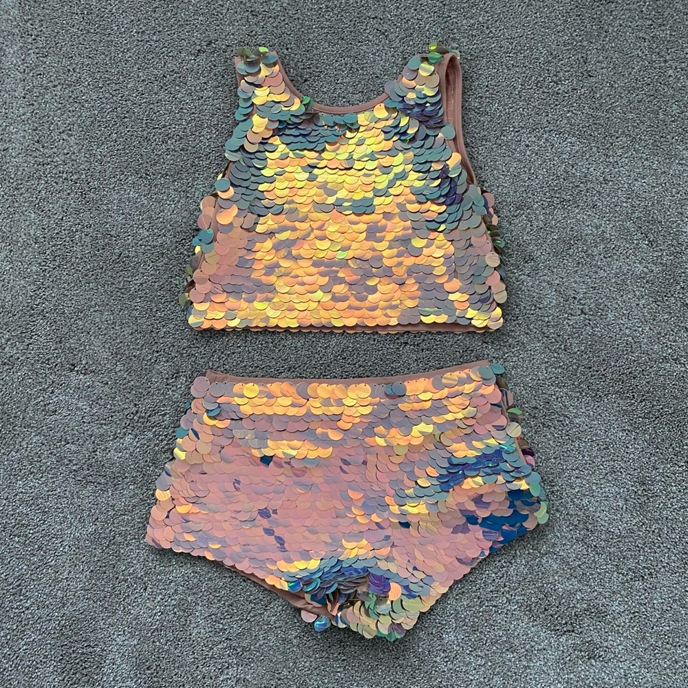 Rosa Bloom Crop Top & Hot Pants Set